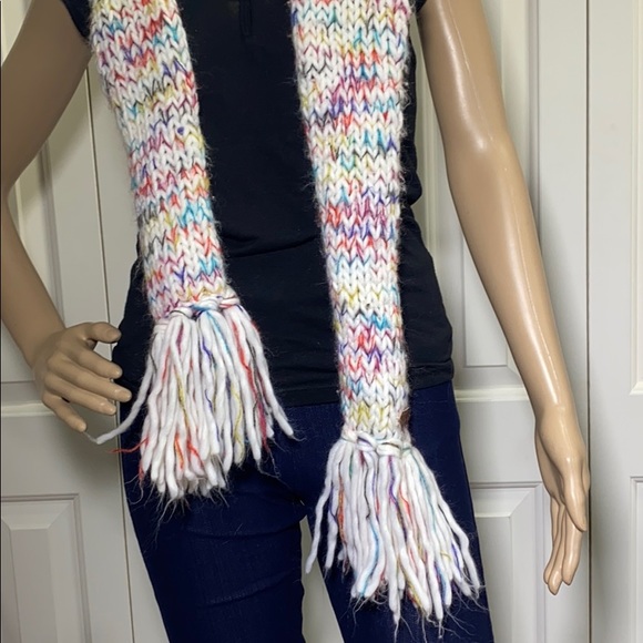 Free People/Roxy Scarf Bundle - Picture 5 of 10